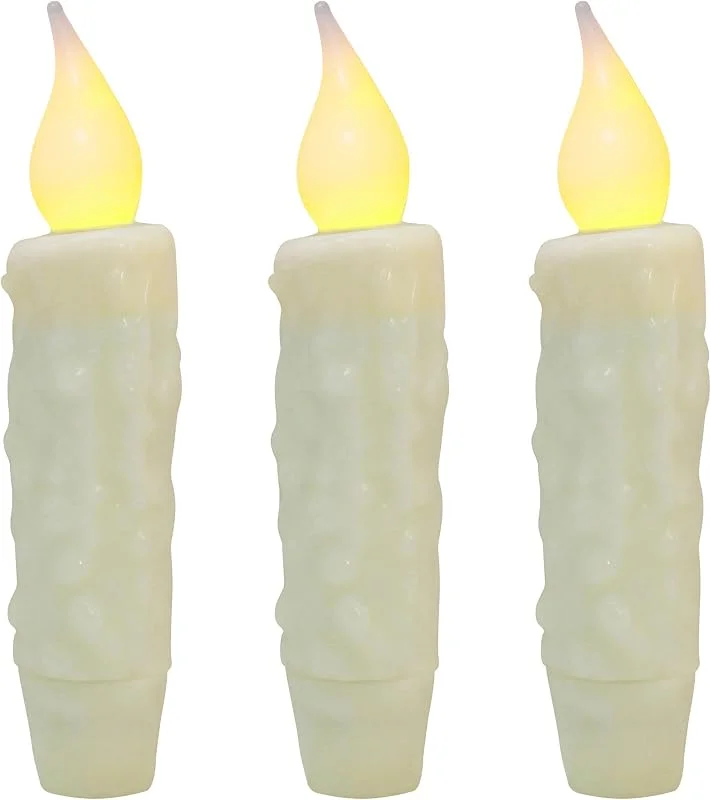 CVHOMEDECO. Velas cónicas LED de cera real sumergidas a mano con pilas, luces cónicas sin llama, decoración primitiva, 4-3, 4 pulgadas, marfil, 3 unidades en un paquete — Cena a la luz de velas