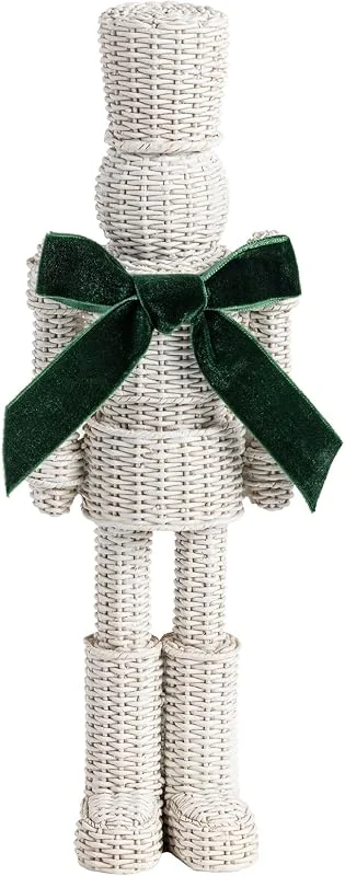 Mud Pie Pequeño cascanueces de resina tejida, decoración navideña de mimbre — Decoracion Navidad
