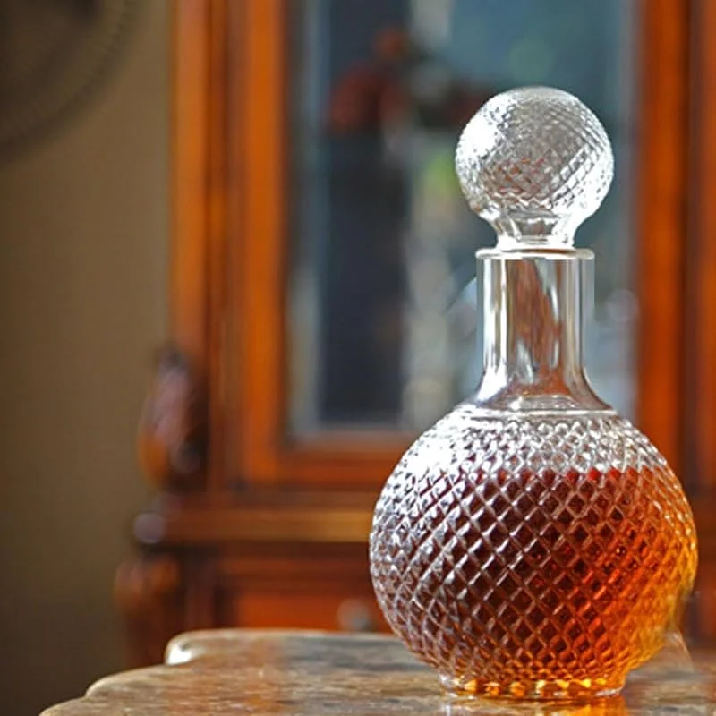 Orgingift Jarra de whisky de cristal, 1000 ml, con tapa para vino, licor, agua y zumo de fruta, decantador, servicio de bebidas, botella de serie especial, producto de regalo — Vino y mesa festiva