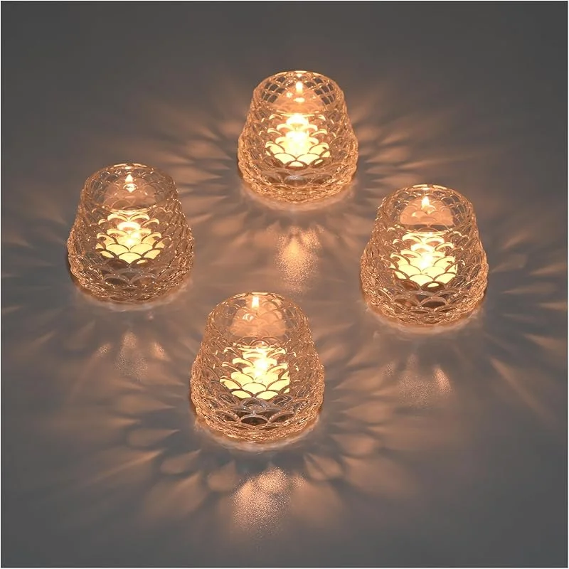 YoHyien Juego de 4 Portavelas de Cristal para Velas de Té, Porta Velas Pequeñas Transparentes para Centros de Mesa, Vasos para Velas para Navidad, Boda, Fiesta y Decoración del Hogar (Piña de Pino) — Adviento y mesa