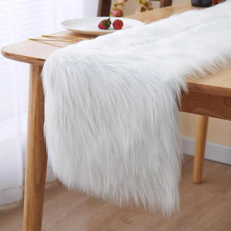 Topspitgo Camino de Mesa Moderno 30 x 120cm Camino de Mesa Navidad Pieles de Pelo Sintético Suave para Halloween Boda Navidad Decorar Ventana Mesa de Comedor Chimeneas, blanco — Hogar y cocina