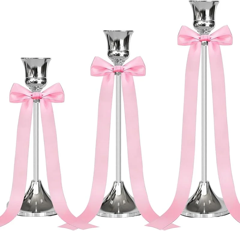 SparkleJoy Candelabros para Velas Juego de 3 Plateados con Lazo Rosa - Portavelas Decorativos Vintage y Modernos de Diferente Altura, para Bodas, Navidad y Centro de Mesa（Plata，3） — Cena a la luz de velas