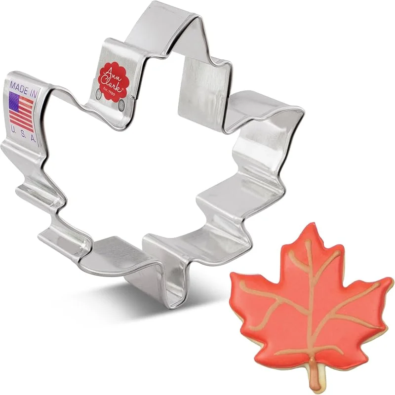 Visita la tienda de Ann Clark Cookie Cutters Ann Clark Cookie Cutters Cortador de galletas hoja de arce - 7, 8 cm - Acero fabricado en EE. UU. — Hogar y cocina